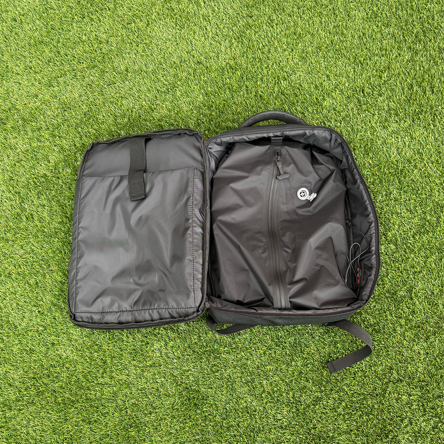 Global Vacuum Compression Backpack